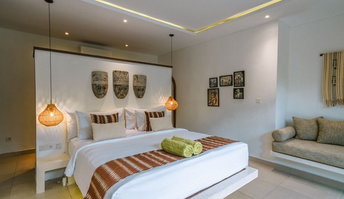 3 Bedroom Luxury Pool Villa Paddy View