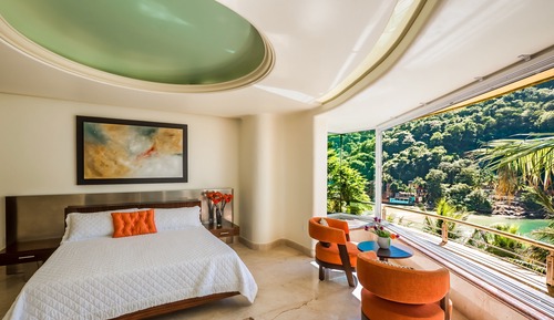 Premier Suite