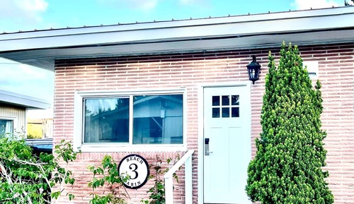 Family Cabin, 1 Bedroom (Pet and Child Friendly)