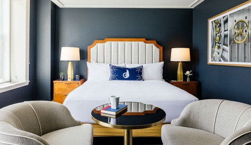 Executive Room, 1 King Bed (Hearing Accessible)