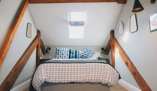 Classic Suite, Ensuite, Partial Sea View