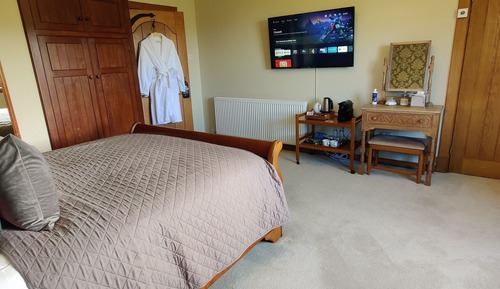 Luxury Double Room, Ensuite, Sea View (Danesbrook)