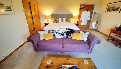 Luxury Double Room, Private Bathroom, Sea View (Greenaleigh)