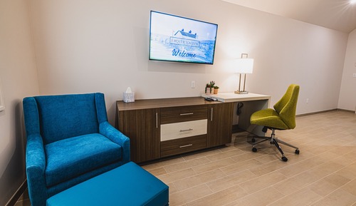 Standard Cabin, 2 Queen Beds