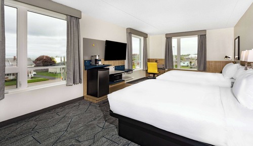 Room, 2 Queen Beds, Non Smoking