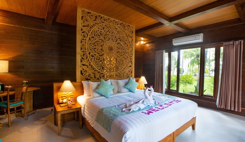 Studio Suite, Garden View