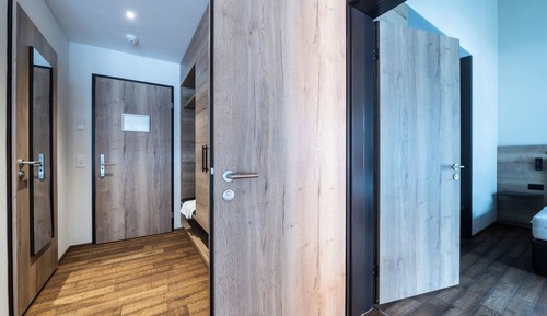 Family Room with Balcony, 2 rooms with connecting door