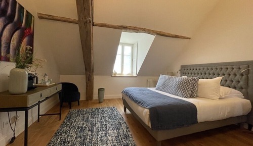 Deluxe Double Room, Ensuite, Garden View (Les Baudes)