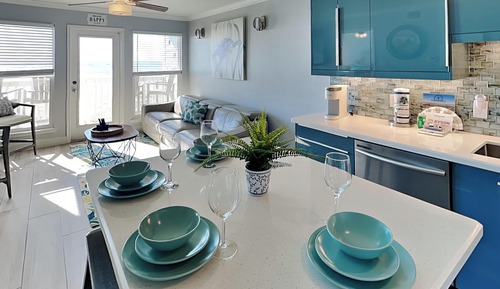Condo (2 Bedrooms)