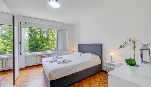 Family Apartment, Multiple Bedrooms (Lido apartment)