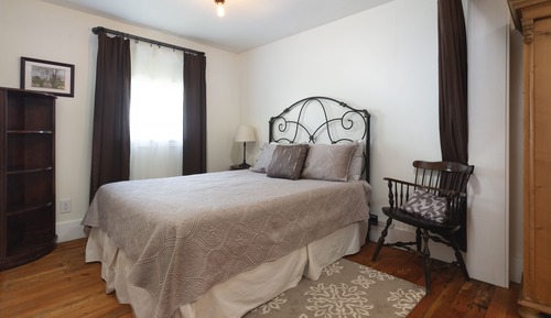 Historic Bush House Cottage