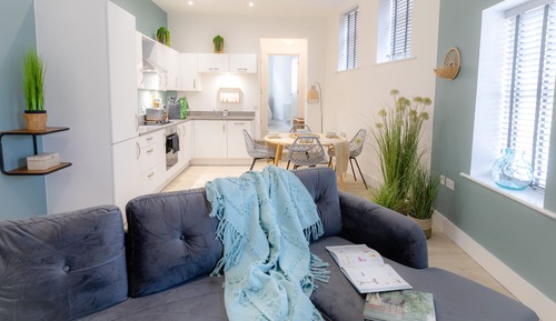 Luxury Apartment, Private Bathroom, City View (Flat 5)