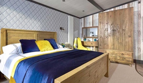 TriBeCa with Hot Tub 7 (5+2)