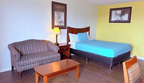 Room, 1 Queen Bed, Non Smoking