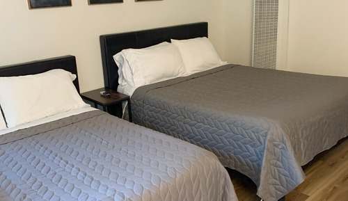 Standard Room, 1 Double Bed and 1 Queen Bed