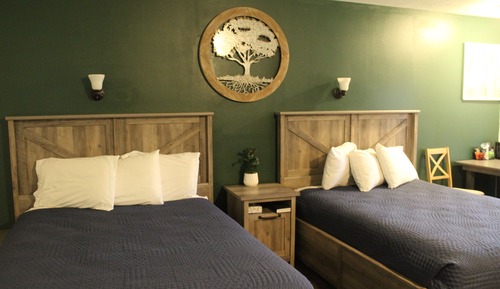 Room, 2 Queen Beds, Balcony