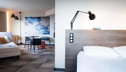 Room, Multiple Beds