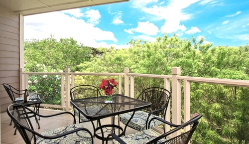 Condo (2 Bedrooms)