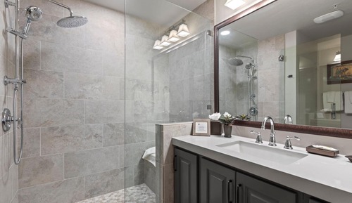 Condo (2 Bedrooms)