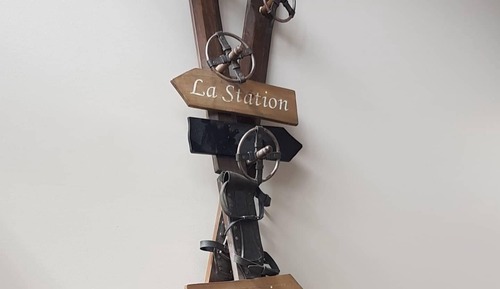 Luxury Suite, 2 Bedrooms, Kitchenette, Mountain View