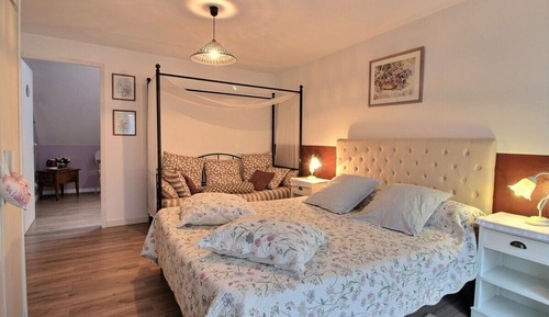 Standard Double Room (Après la pluie)