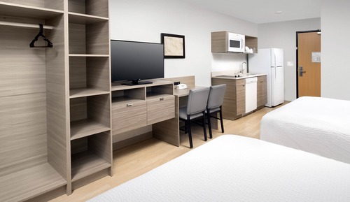 Standard Room, 2 Queen Beds, Non Smoking