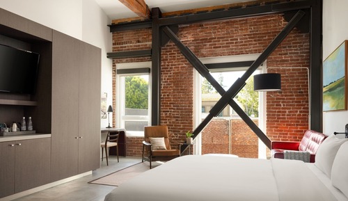 Suite, 1 King Bed with Sofa bed, City View