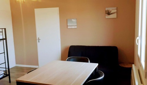 Family Studio (4 20 5)