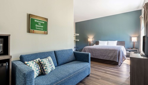 Suite, 1 King Bed with Sofa bed, Accessible, Non Smoking