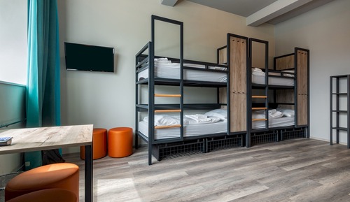 1 Bed in 6-Bed Dormitory Room