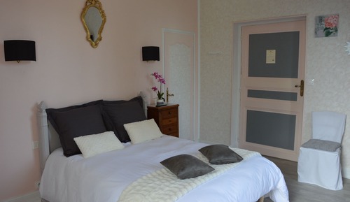 Double Room (Petite Champagne)