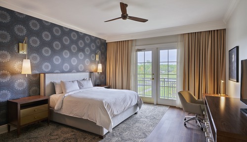 King Deluxe Room with Balcony