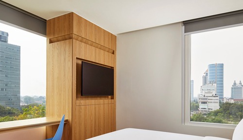 Deluxe Room, 1 King Bed