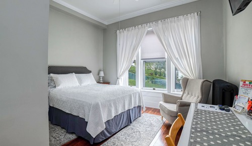 Standard Room, 1 Queen Bed, Non Smoking, Ensuite