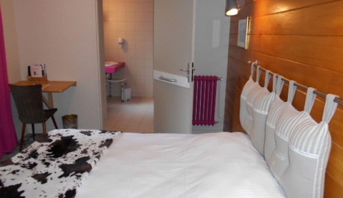 Standard Room, Non Smoking, Bathtub