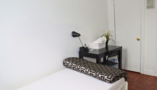 Room 2 with private bathroom