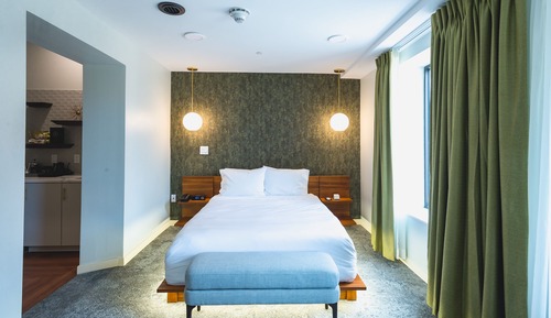 Signature Room