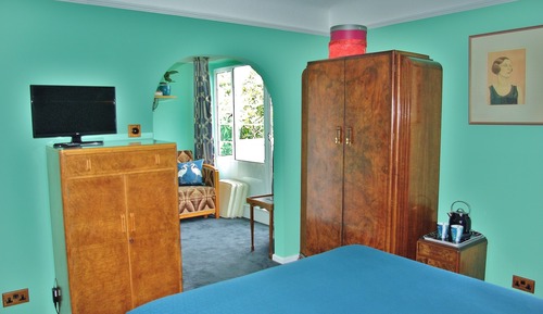 Baron & Lady Carson Suite