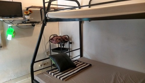 Bunk Bed For 3 Shared Fan TV Cable