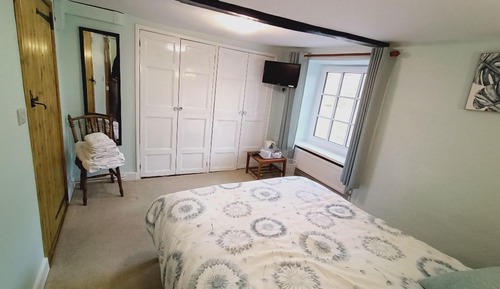 Double Room Ensuite (Room 4)