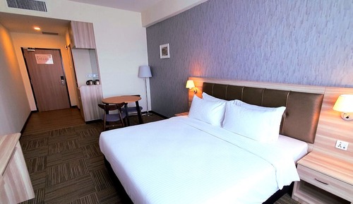 Executive Room