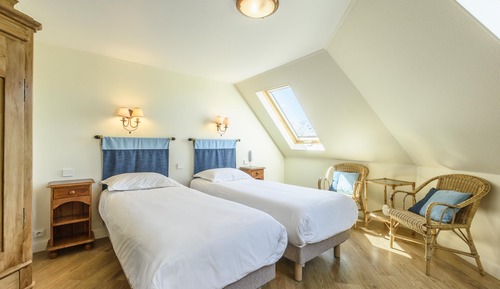 Standard Double Room (Escapade)