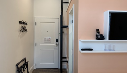 Standard Room (King Quarters with Full Loft)