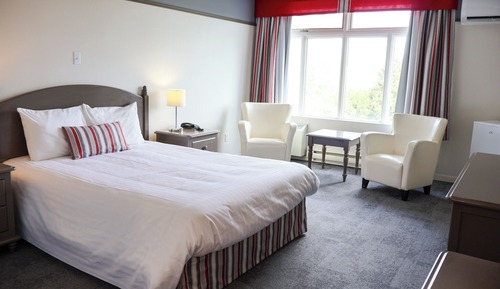 Superior Room, 1 King Bed