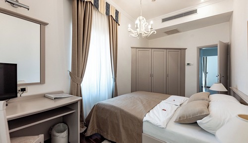 Family Studio Suite