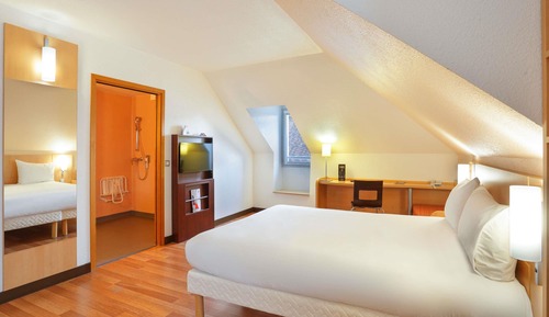 Standard Room, Multiple Beds