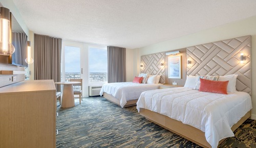 Deluxe Room, 2 Queen Beds, City View