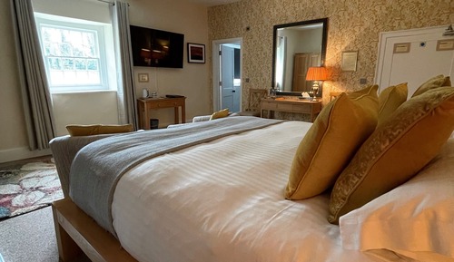 Double Room, Ensuite (Super King)