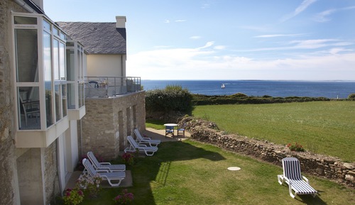 Double Room (Beniguet)