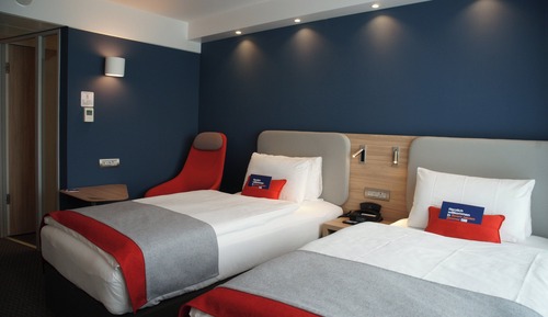 Standard Room, 2 Twin Beds (Free Breakfast)